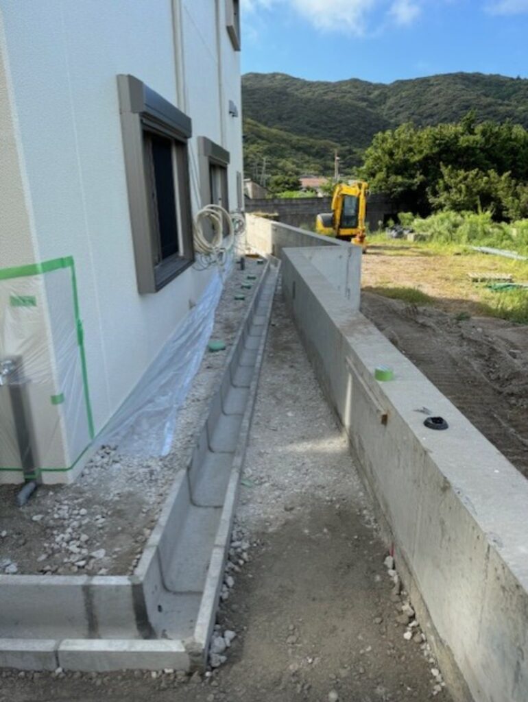 外構排水溝敷設画像